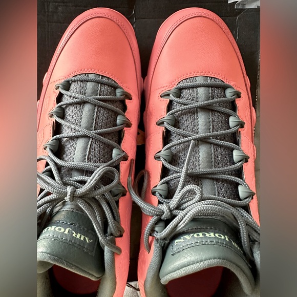 Air Jordan retro 9 low mango ghost green size 11 - Picture 2 of 6